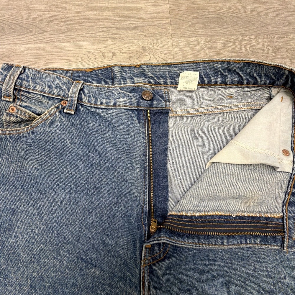 Vintage Levi's 550 Orange Tab Jeans Mens 35x32 USA Relaxed Tapered Medium Wash - Picture 3 of 14